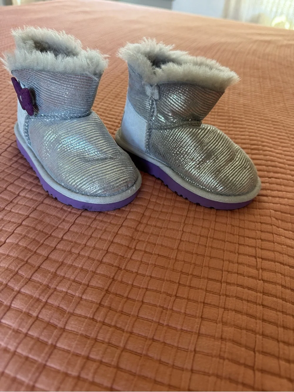 UGG Baby/Toddler Metallic Silver Ankle Boots with Purple Sole